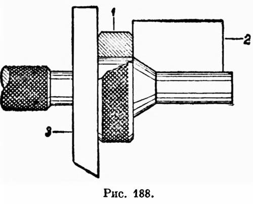 Расположение инструментов при поверке подрезки